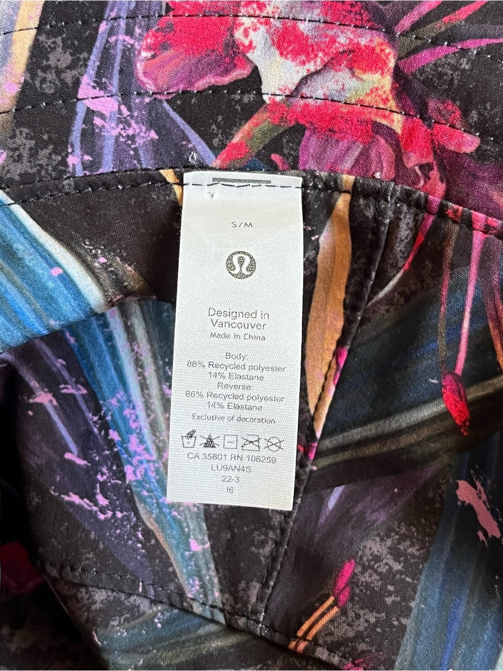 lululemon Both Ways Reversible Bucket Hat Size S/M - Picture 7 of 7